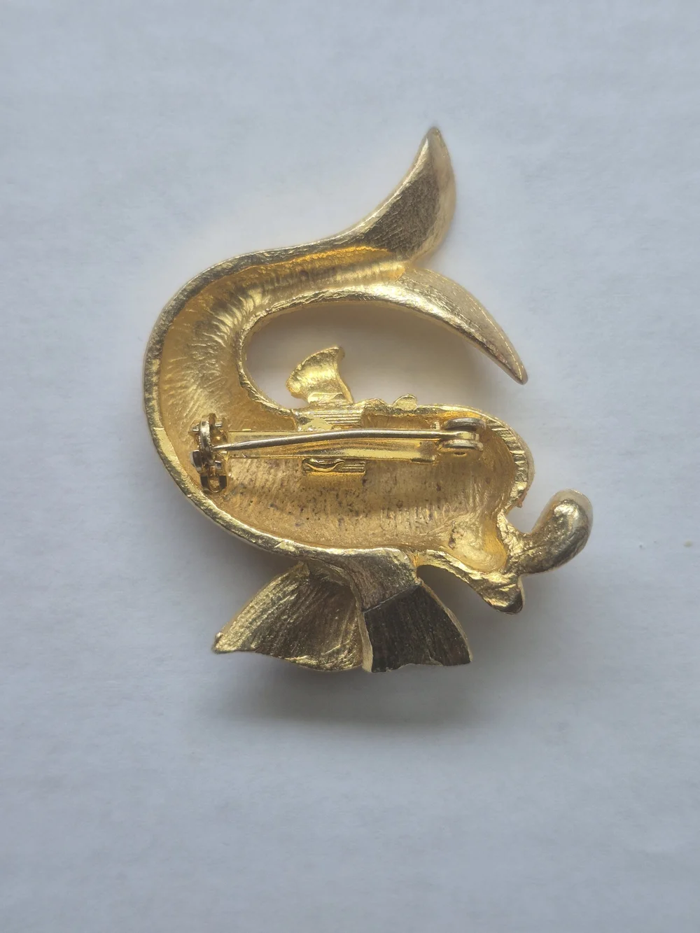Vintage Gold Tone Fish Brooch